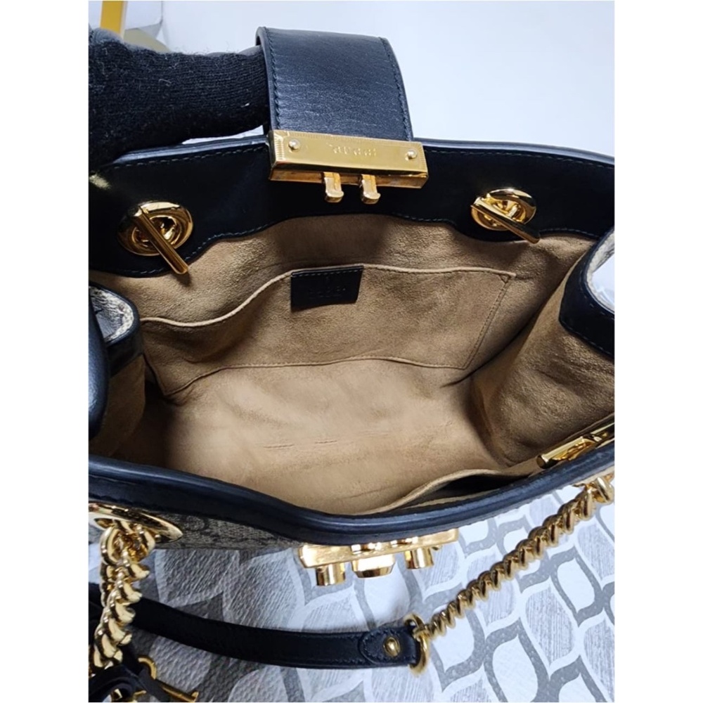 Authentic GUCCI GG Supreme Monogram Small Padlock Tote Black - Picture 12 of 14